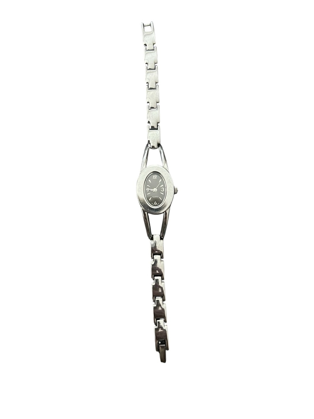 Vintage Ladies Advance Quartz Watch Metal Bangle